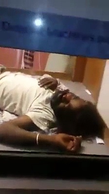 Man In Karachi Sleeping In ATM Due To Load Shedding